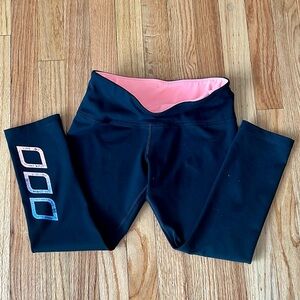 Lorna Jane Crop Black Leggings Womens Size small